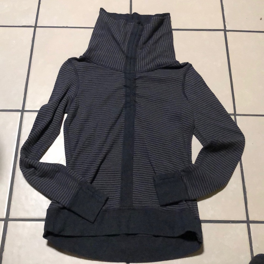 Reversible Lululemon Top